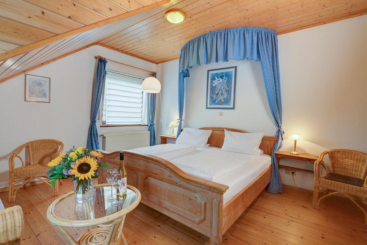 Hotel Landgasthof Simon Waldrach Eksteriør bilde