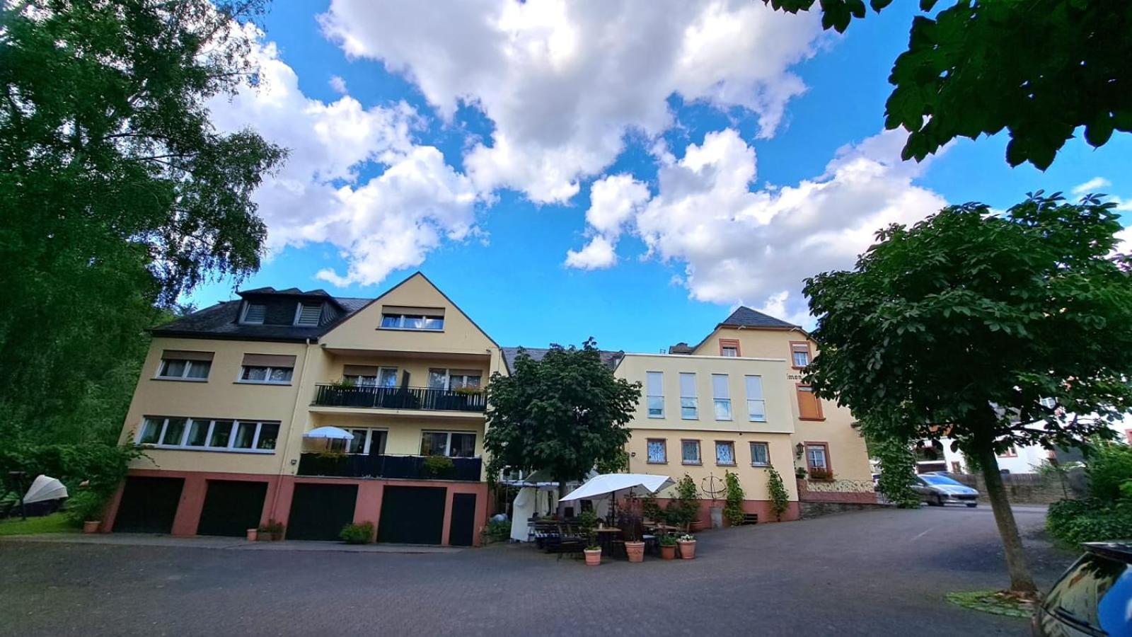 Hotel Landgasthof Simon Waldrach Eksteriør bilde