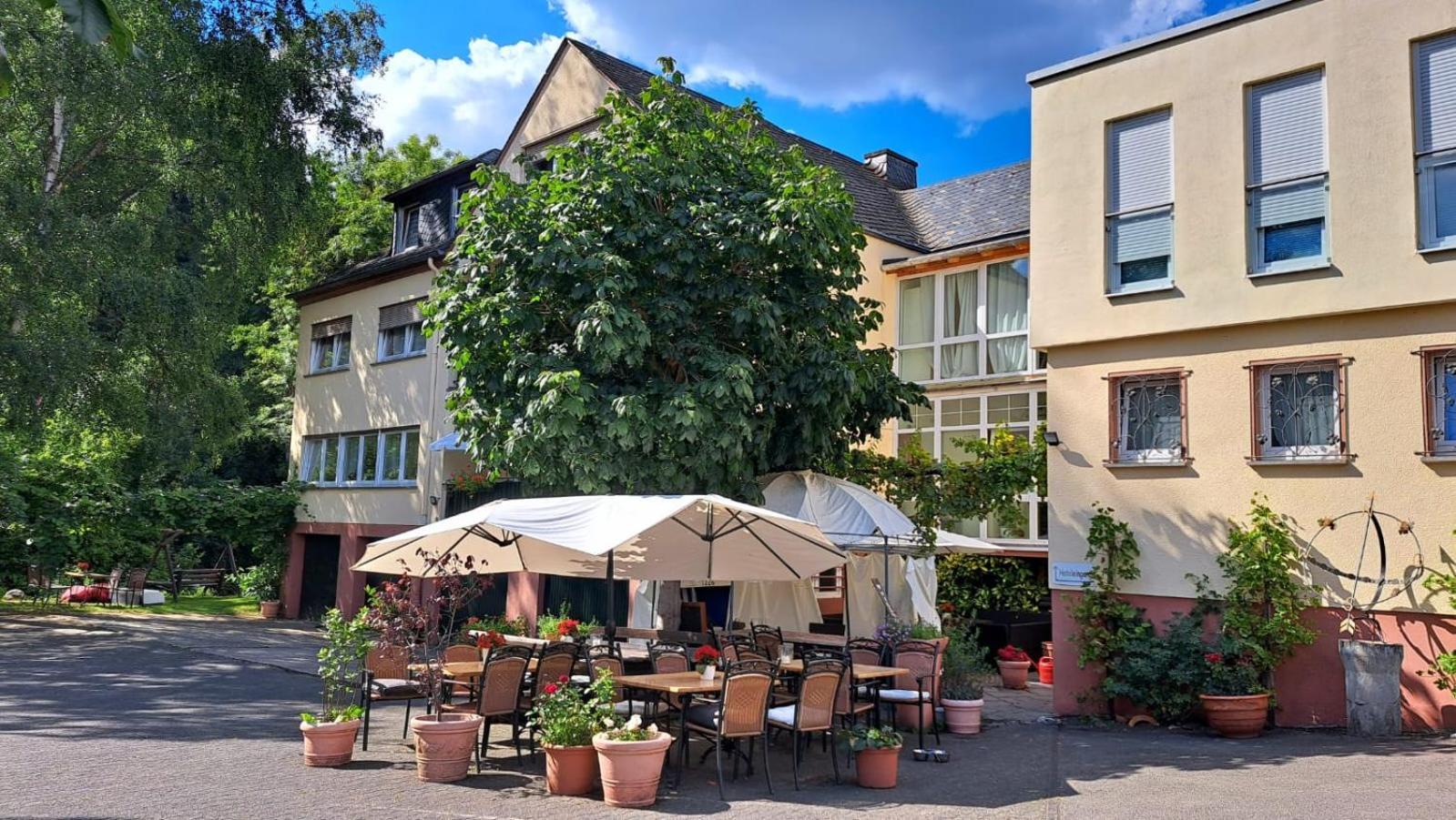 Hotel Landgasthof Simon Waldrach Eksteriør bilde
